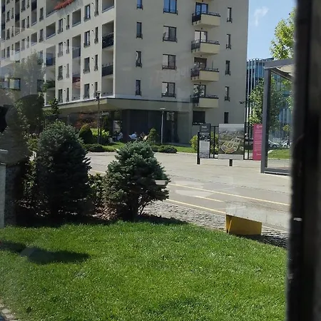 Coresi, Camil Petrescu 5, 2 Apartment, Sleeps 5