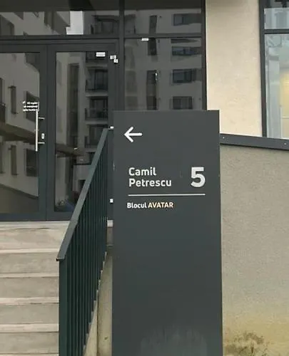 Coresi, Camil Petrescu 5, 2 Apartment, Sleeps 5 * Braşov