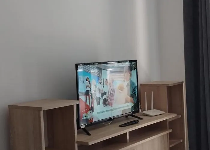 Coresi, Camil Petrescu 5, 2 Apartment, Sleeps 5 * Brassó